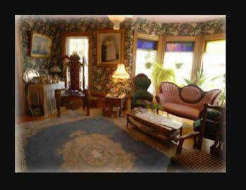The Lion And The Rose Bed & Breakfast Whitefield Dış mekan fotoğraf